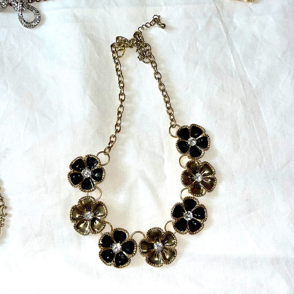 Black and gold chunky necklace